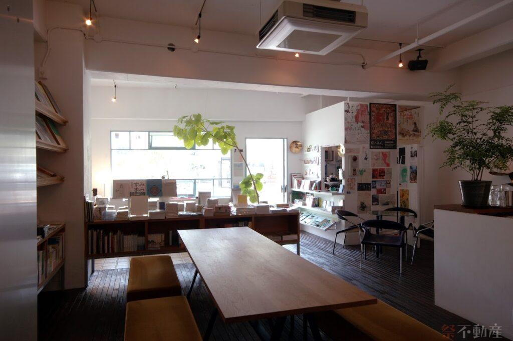 『Books Gallery Coffee iTohen』